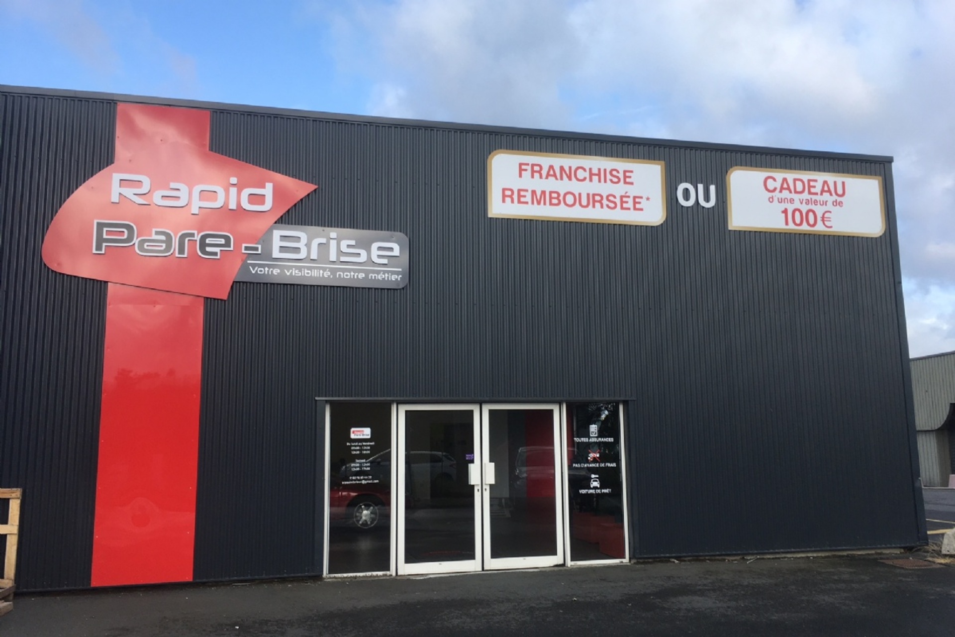 Photo Rapid Pare-Brise Langueux - St Brieuc en Agence ou Domicile